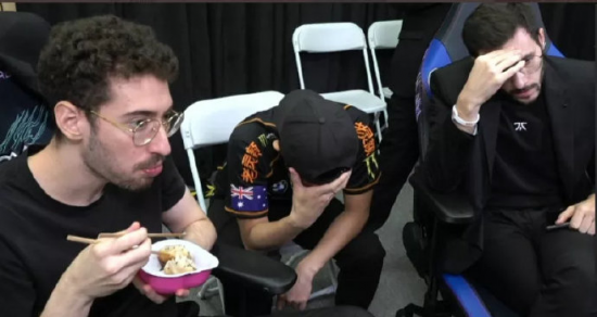 电竞比赛零封战术解析与精彩回顾